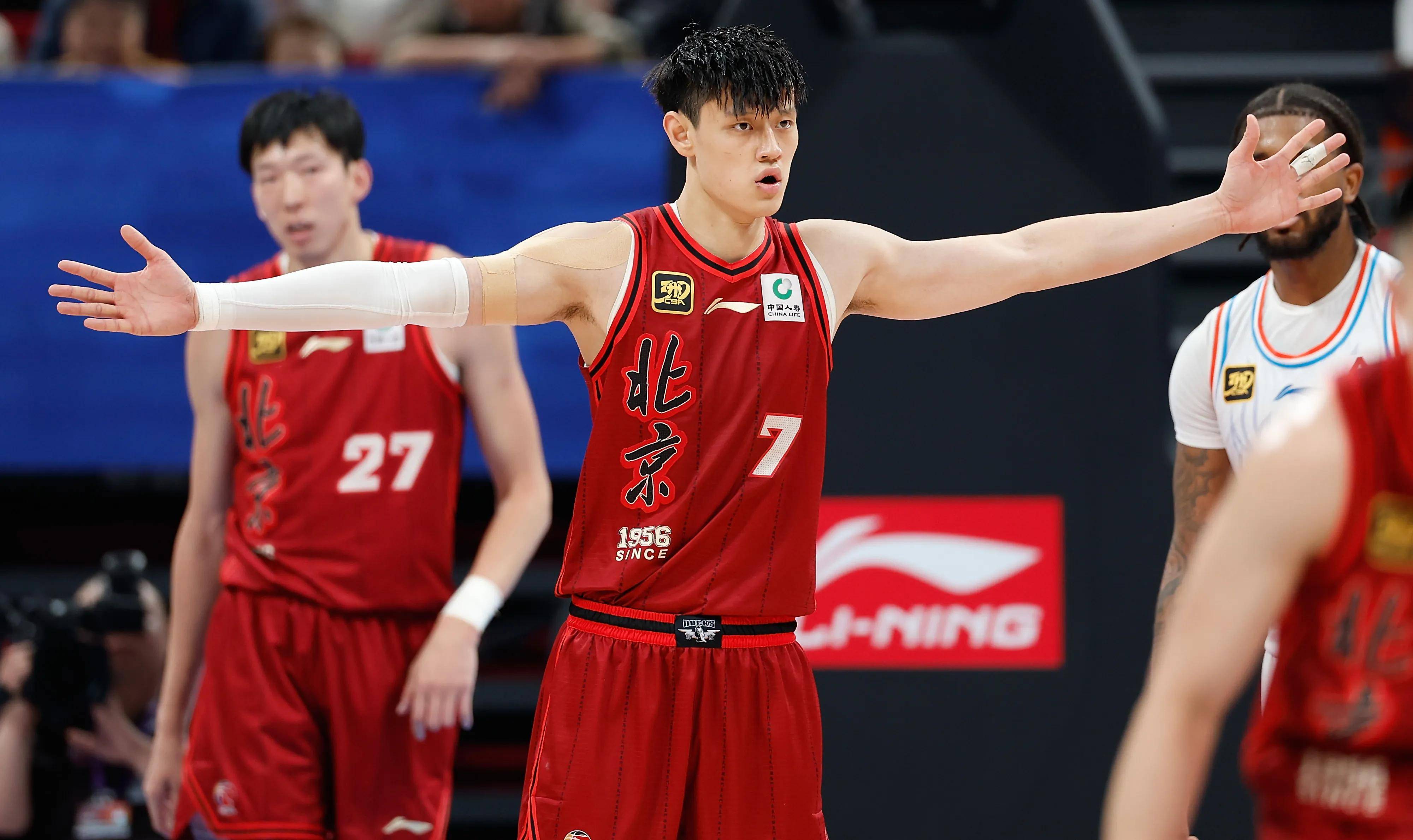 lol直播 -北京首钢冲刺阶段刷新队史纪录，志在英超名次提升，管理层满意，控场能力受关注的简单介绍