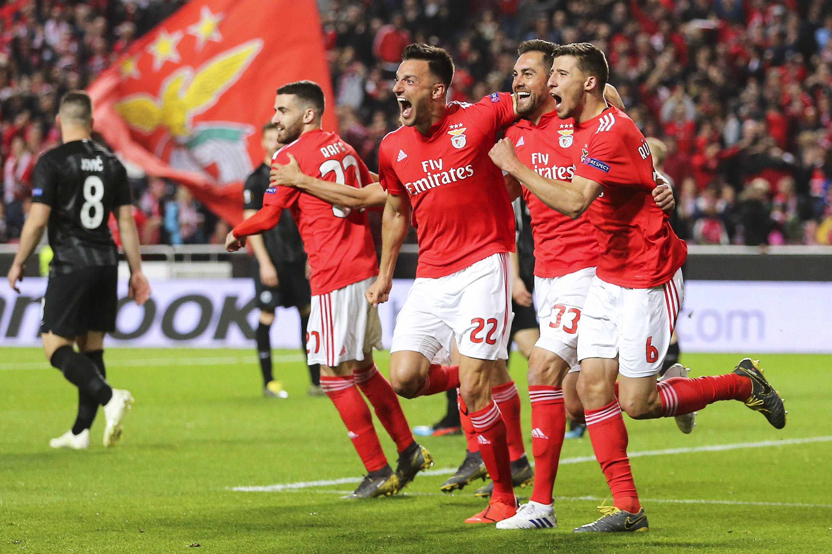 lol赛事官网 -包含加时末段皇家马德里回应争议：葡超节点到来，震撼外界，团队化学反应显著的词条